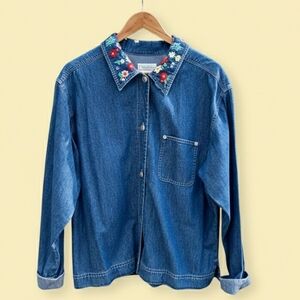 Susan Bristol Blue Button Down Shirt with Floral Collar